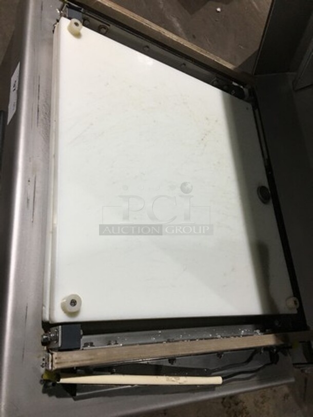 Sipromac Commercial Floor Style Single Chamber Vacuum Sealing Machine! All Stainless Steel! On Casters! - Image 6 of 9