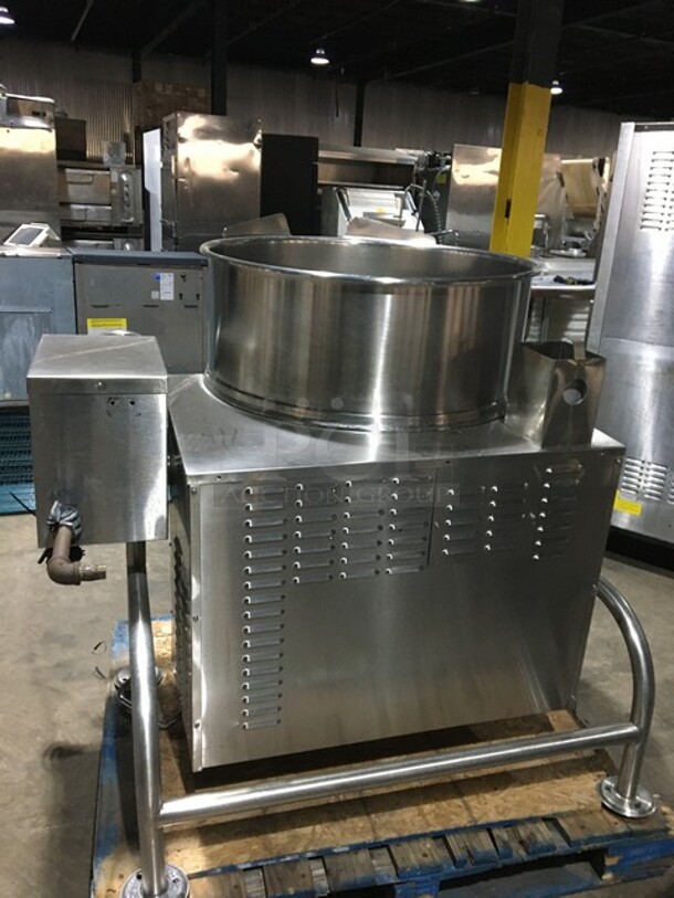 Cleveland Commercial Natural Gas Powered Floor Style Tilted Soup Kettle! All Stainless Steel! On Legs! - Image 4 of 10