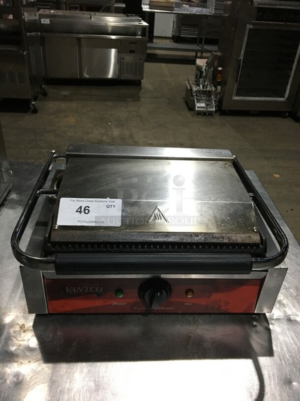 Avantco Commercial Countertop Panini Sandwich Grill! With Grooved Plates! All Stainless Steel! Model 177P78 Serial CK180942R406! 120V!
