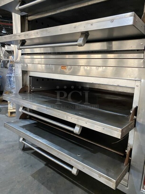 NICE! Vulcan Commercial Natural Gas Powered Double Deck Baking/Roasting/Pizza Oven! All Stainless Steel! Model 7016A1T Serial 541002821! All Stainless Steel! On Legs! 2 X Your Bid! Makes One Unit! - Image 7 of 11