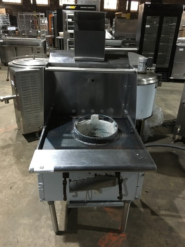 All Stainless Steel Natural Gas Powered Floor Style Single Burner Wok Range! On Legs!
 - Image 1 of 8