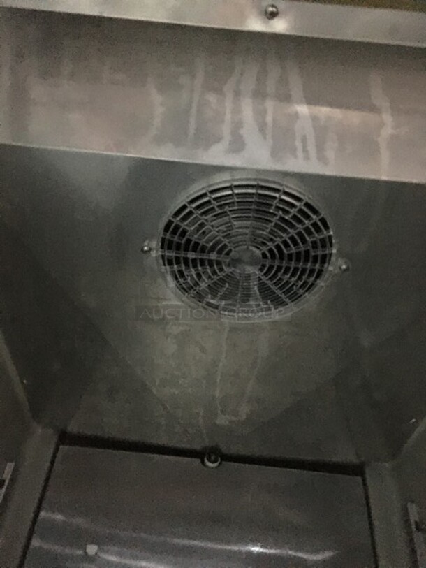 Hoshizaki Commercial 3 Door Reach In Cooler Merchandiser! With Poly Coated Racks! All Stainless Steel Body! Model CR3BFGYCL Serial E70037H! 115V 1Phase!
 - Image 9 of 12
