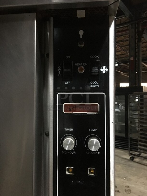 Sweet! Garland Electric Powered Double Deck Convection Oven! With Metal Racks! With One View Through Door & One Solid Door! Model TTE4! 230V 3Phase! On Legs! 2 X Your Bid! Makes 1 Unit! - Image 7 of 10