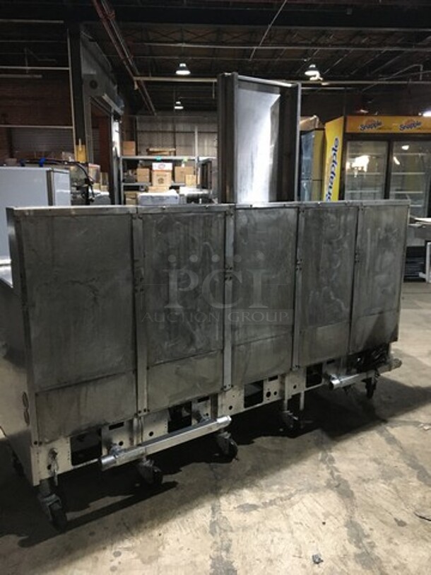 GREAT! Pitco Commercial Natural Gas Powered 4 Bay Deep Fat Fryer! With Middle Frying Basket Rack! With Oil Filter System! With Backsplash! All Stainless Steel! Model SGH50 Serial Serial G11CC009856! On Casters! - Image 5 of 12