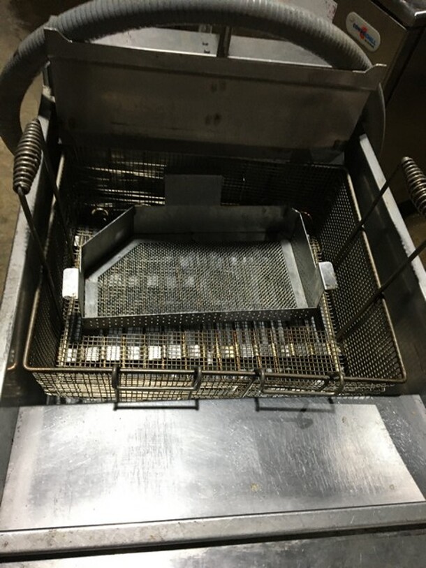 Hobart Commercial Electric Deep Fat Fryer! With Metal Basket! All Stainless Steel! Model 1HF85CF Serial 481656344! 208V 3Phase! On Commercial Casters! - Image 5 of 10