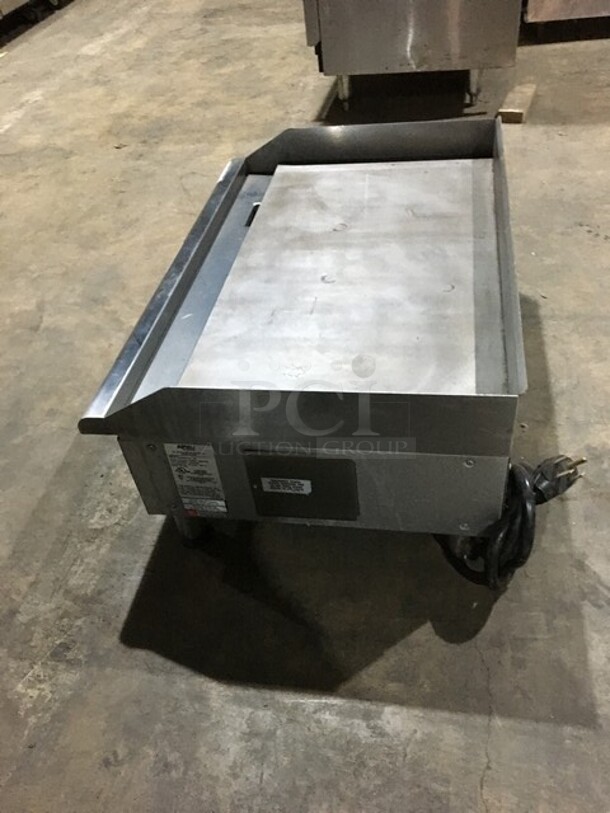 APW Wyott Commercial Countertop Electric Powered Flat Griddle! With Back & Side Splashes! All Stainless Steel! Model EG36I Serial 120871307015! 208/240V 1/3 Phase! On Legs! - Image 3 of 9