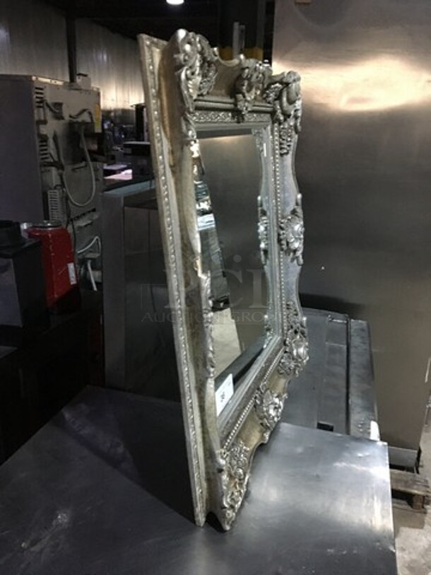 WOW! Wall Mount Mirror Décor!  - Image 2 of 6