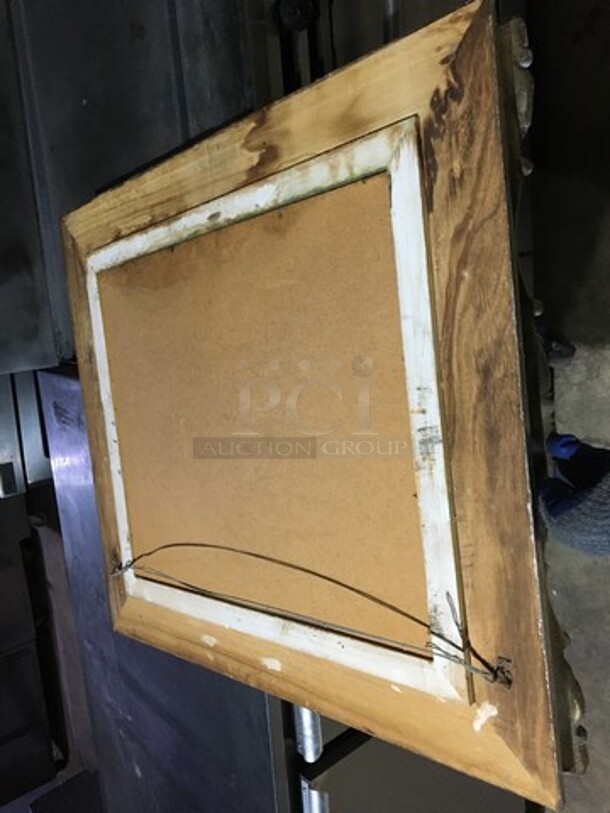 WOW! Wall Mount Mirror Décor!  - Image 4 of 6
