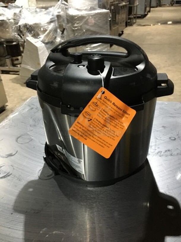 Instant Pot Countertop Electric Pressure Cooker! All Stainless Steel! Model IPDUO60V3! 120V! - Image 3 of 12
