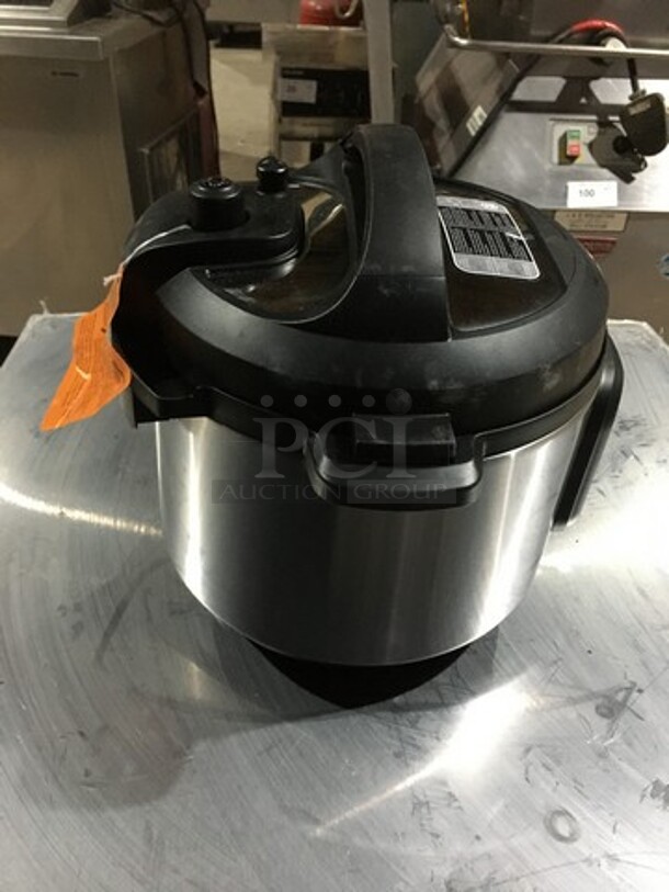 Instant Pot Countertop Electric Pressure Cooker! All Stainless Steel! Model IPDUO60V3! 120V! - Image 4 of 12