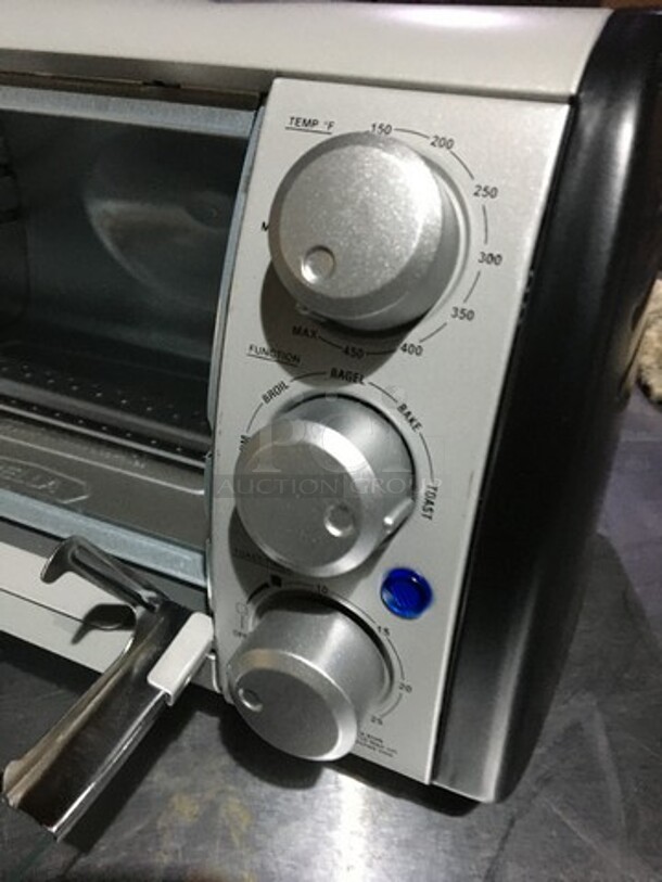 Bella Countertop Electric Toaster Oven! Model LO120500 Serial 14326! 120V 1 Phase! - Image 7 of 11