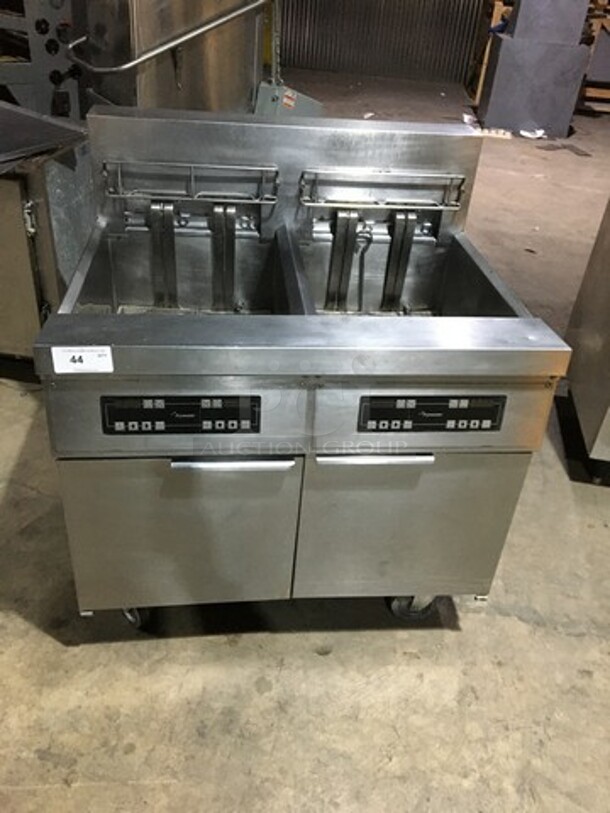 Pitco Commercial Electric Powered Dual Bay Deep Fat Fryer! With Backsplash! All Stainless Steel! Model FPH21721SC Serial 0702VH0004! 480V 3Phase! On Casters! - Image 11 of 12