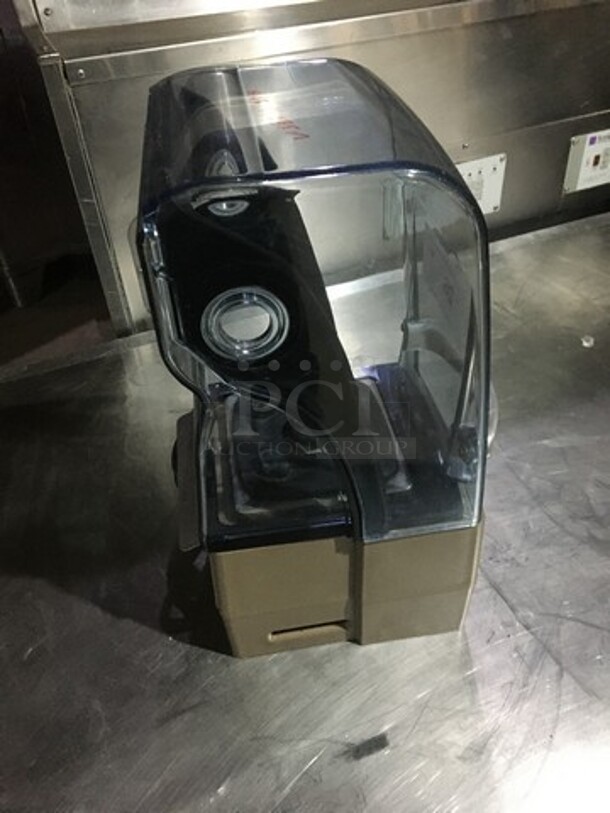 Vita Mix Commercial Countertop Food Preparing Machine! Model VM0145 Serial 036414110513016009! 120V! - Image 3 of 8