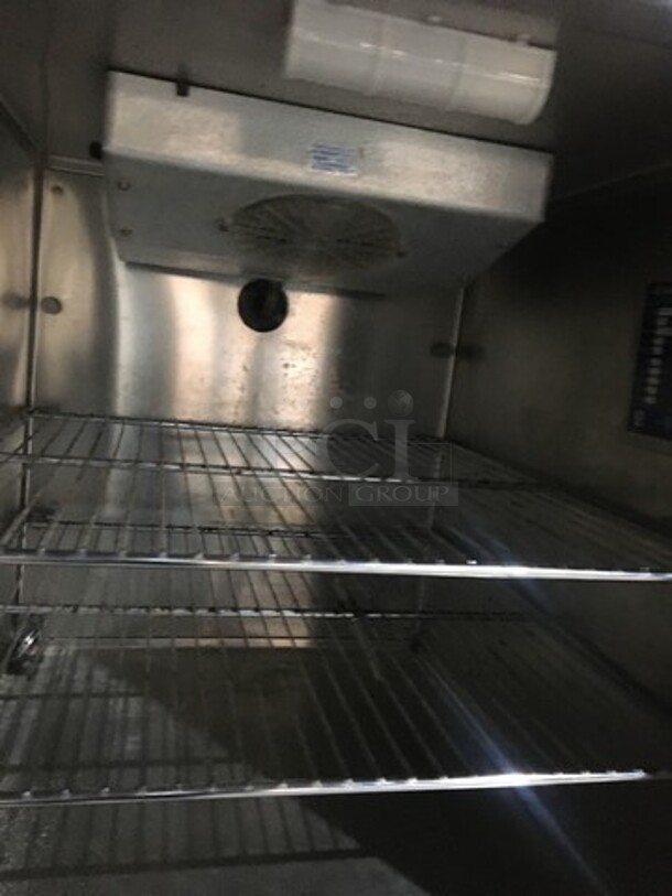 Traulsen Commercial Reach In Refrigerator! With 2 Half Doors! All Stainless Steel! Model RDT132WUT Serial 156310! 115V 1Phase! - Image 6 of 10