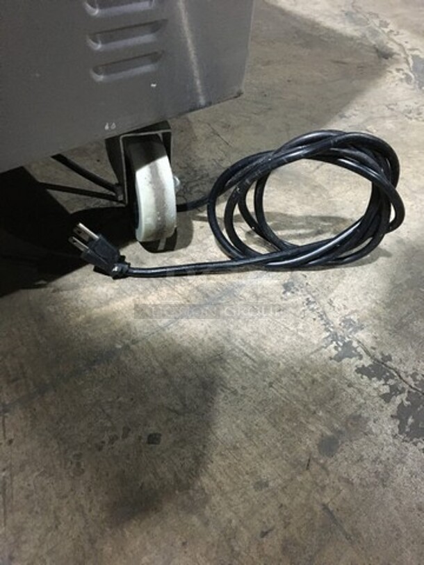 Nice! 2017 Late Model! Arctic Freeze Creamery Commercial Fry Ice Cream Machine! All Stainless Steel! Model ICM400! 110V! On Casters! Working  - Image 9 of 9