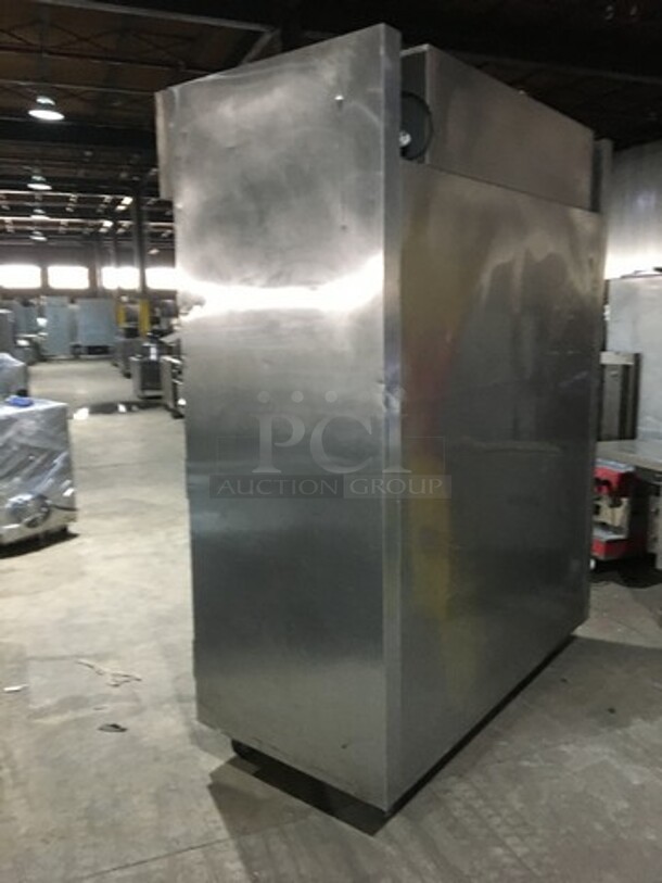 Amazing! 2012 True Commercial 2 Door Roll In Rack Freezer/Dough Retarder! All Stainless Steel! Model TG2FRI2S Serial 7309816! 115/208/230V 1Phase! - Image 3 of 9