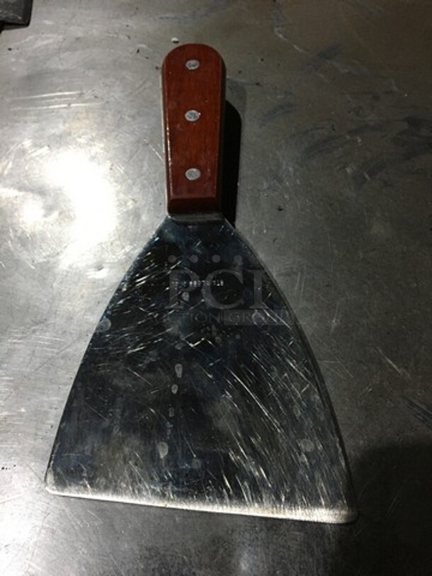 WOW! Grill Scrappers! 9 X Your Bid! - Image 2 of 5