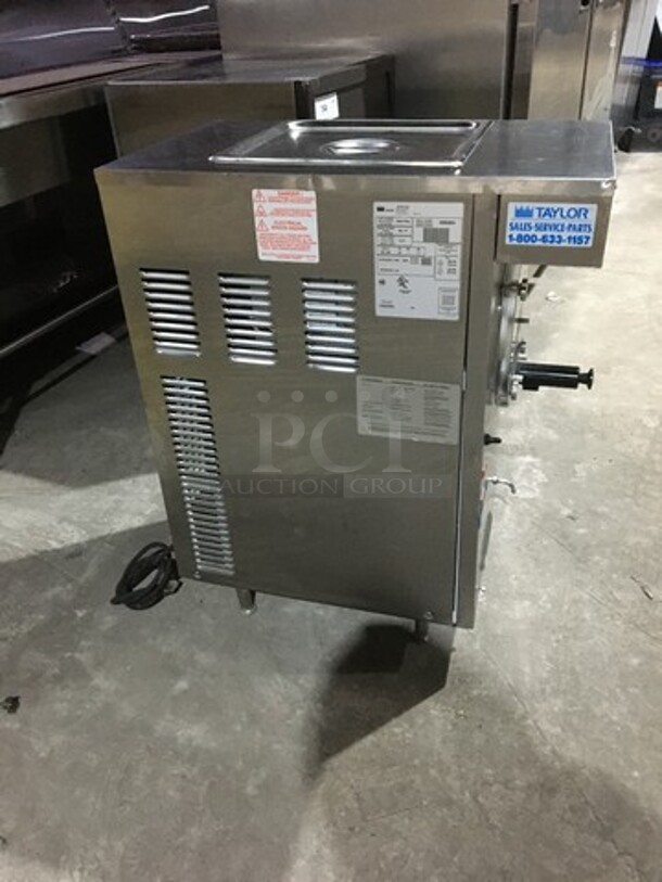 AWESOME! LATE MODEL Taylor Commercial Countertop Frozen Beverage Machine! All Stainless Steel! Model 38427 Serial K6093524! 208/230V 1Phase!
 - Image 3 of 9