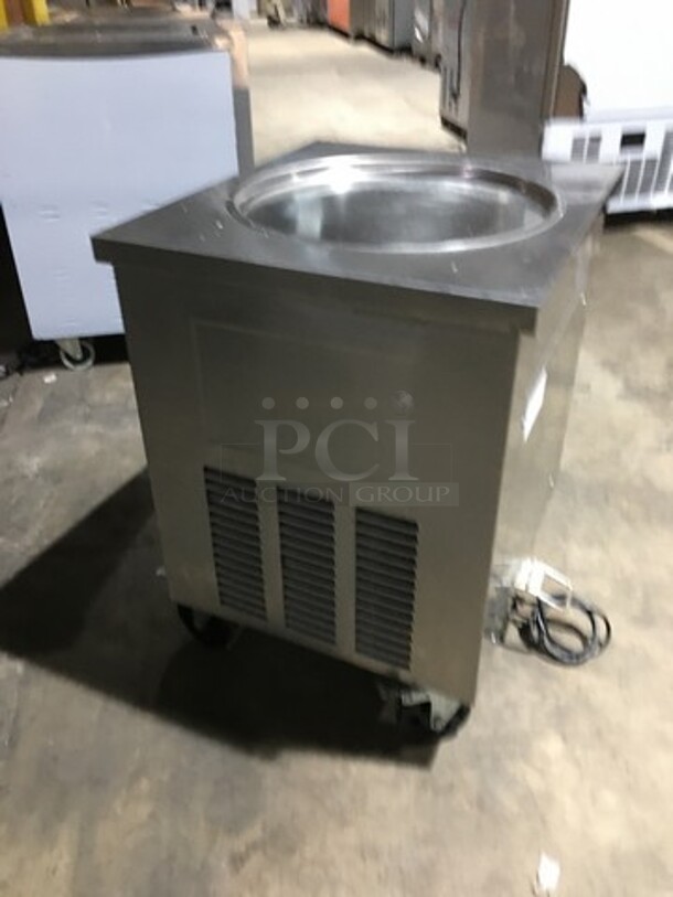 Arctic Freeze Creamery Commercial Fry Ice Cream Machine! All Stainless Steel! 110V 1 Phase! On Casters!  - Image 3 of 8