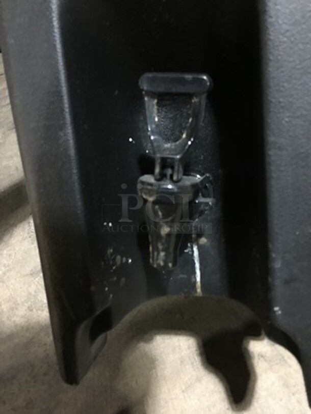 Insulated Beverage Holder/Dispenser! - Image 7 of 7