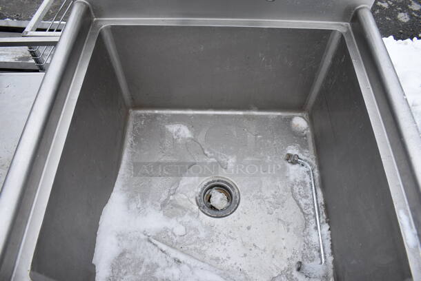 Stainless Steel Commercial Single Bay Sink w/ Faucet and Handles. 29x30x34 - Image 3 of 3