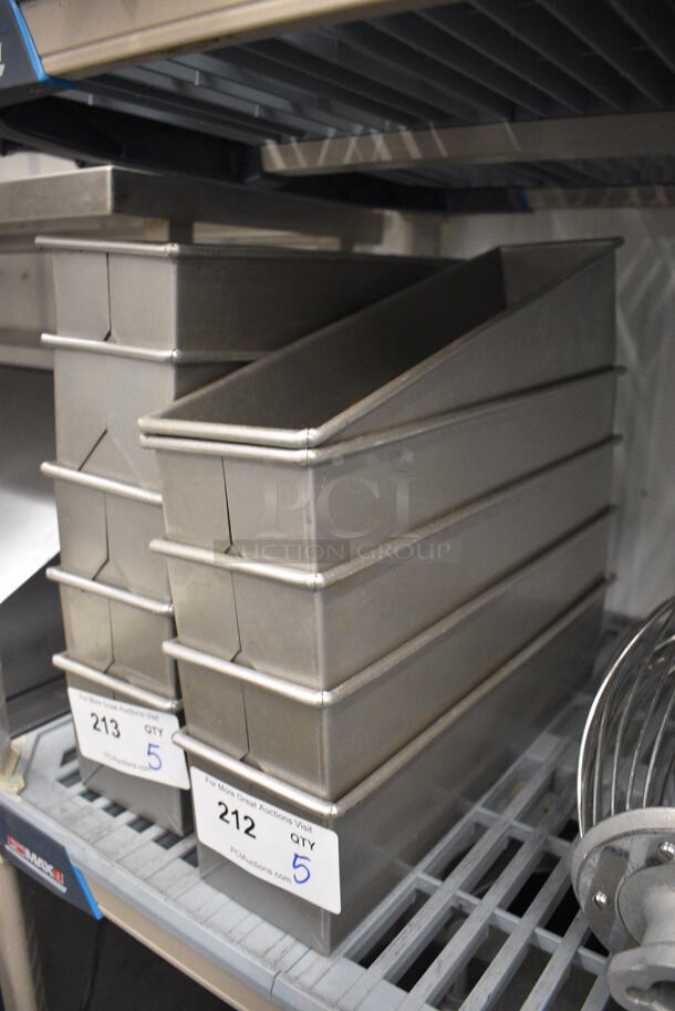 5 Metal Single Loaf Long Baking Pans. 4.5x16.5x4. 5 Times Your Bid! - Image 3 of 3