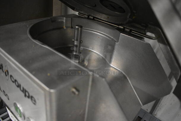 FANTASTIC! Robot Coupe Model CL 50 Series E Metal Commercial Countertop Food Processor w/ 6 Blades and 2 Covers. 120 Volts, 1 Phase. 15x13x23. Tested and Working! - Image 9 of 11