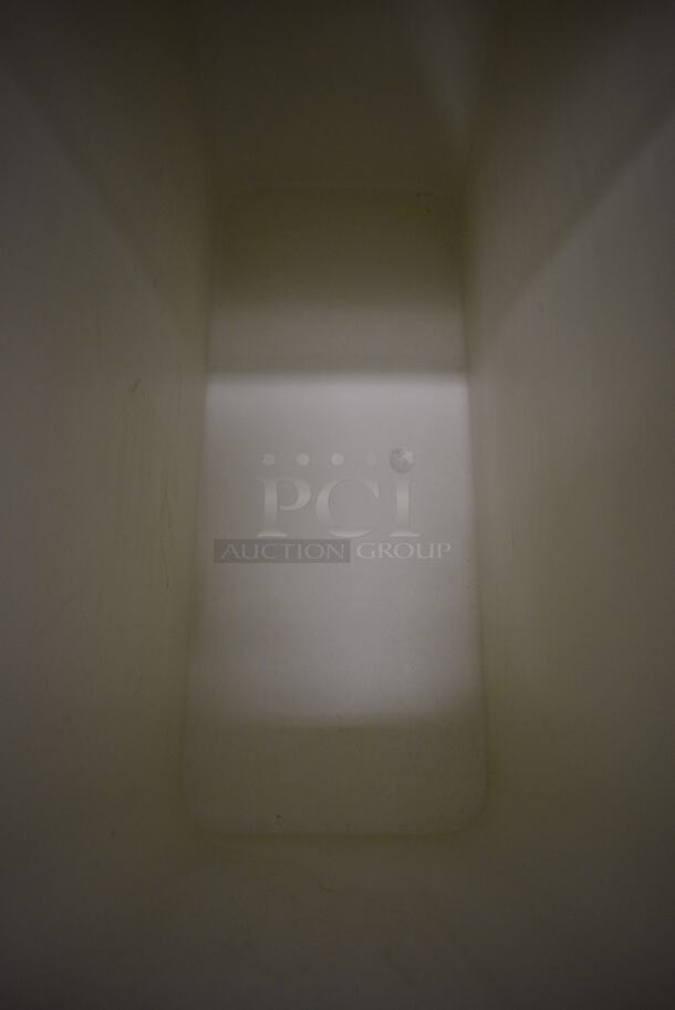 Baker's Mark White Poly Ingredient Bin w/ Clear Lid on Commercial Casters. 12x29x29 - Image 4 of 4