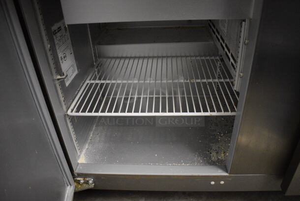 GREAT! Traulsen Model UPT4818-LR Stainless Steel Commercial Sandwich Salad Prep Table Bain Marie Mega Top w/ Cutting Board on Commercial Casters. 115 Volts, 1 Phase. 48x32x45. Tested and Working! - Image 6 of 8