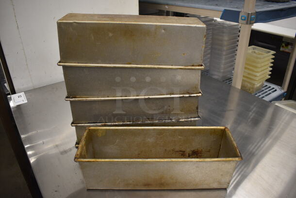 10 Metal Single Loaf Long Baking Pan. 4.5x13.5x4. 10 Times Your Bid! - Image 1 of 3