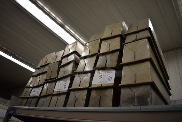 10 Metal Single Loaf Long Baking Pan. 4.5x13.5x4. 10 Times Your Bid! - Image 3 of 3