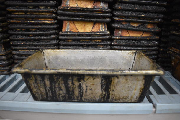 13 Metal Single Loaf Baking Pans. 8.5x4.5x3. 13 Times Your Bid! - Image 2 of 5