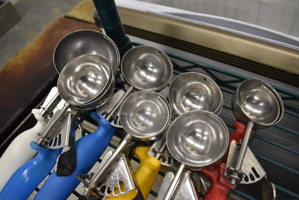 7 Various Metal Scoopers. Includes 10". 7 Times Your Bid! - Image 3 of 3