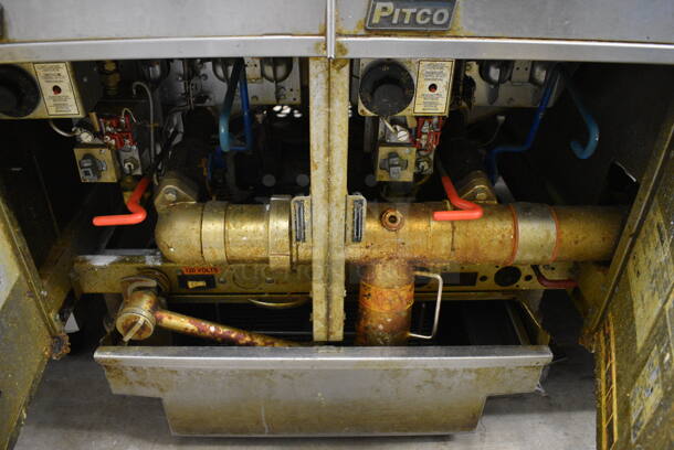 BEAUTIFUL! 2016 Pitco Frialator Model SG14 Stainless Steel Commercial Floor Style Natural Gas Powered 3 Bay Deep Fat Fryer w/ Filtration System on Commercial Casters. 47x34x48 - Image 6 of 7