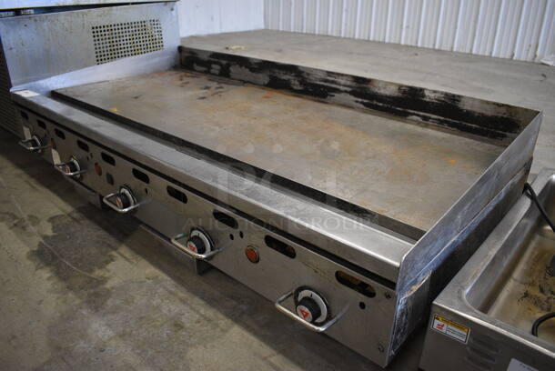 SWEET! Vulcan Stainless Steel Commercial Countertop Natural Gas Powered Flat Top Griddle w/ Thermostatic Controls. 60x32x15.5 - Image 5 of 6