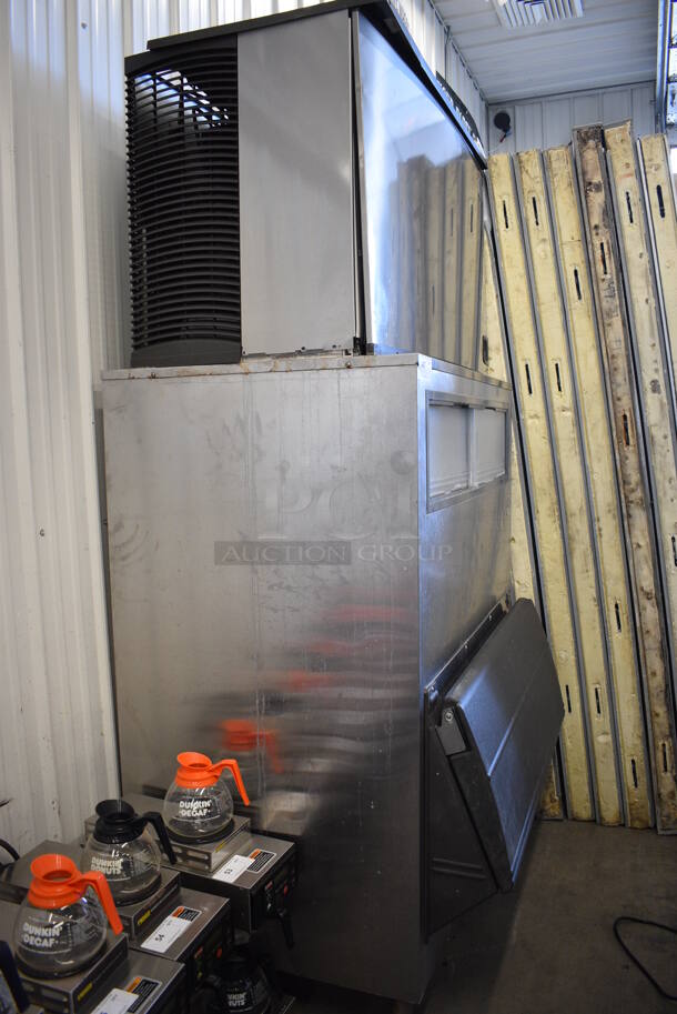 BEAUTIFUL! LATE MODEL! Manitowoc Model IY1496N-261X Stainless Steel Commercial Ice Machine Head on Stainless Steel Bin. 208-230 Volts, 1 Phase. 48x40x93 - Image 6 of 8