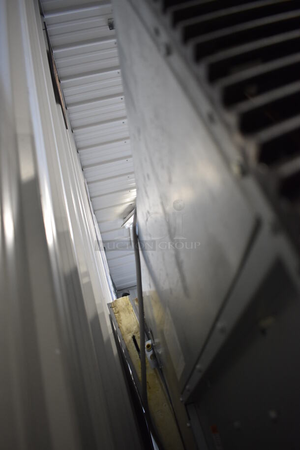 BEAUTIFUL! LATE MODEL! Manitowoc Model IY1496N-261X Stainless Steel Commercial Ice Machine Head on Stainless Steel Bin. 208-230 Volts, 1 Phase. 48x40x93 - Image 7 of 8