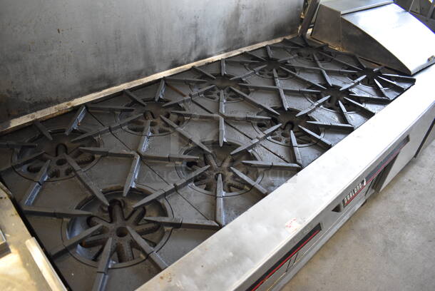 GREAT! Garland Stainless Steel Commercial Gas Powered 10 Burner Range w/ 2 Ovens and Backsplash on Commercial Casters. 60x34x56 - Image 2 of 9