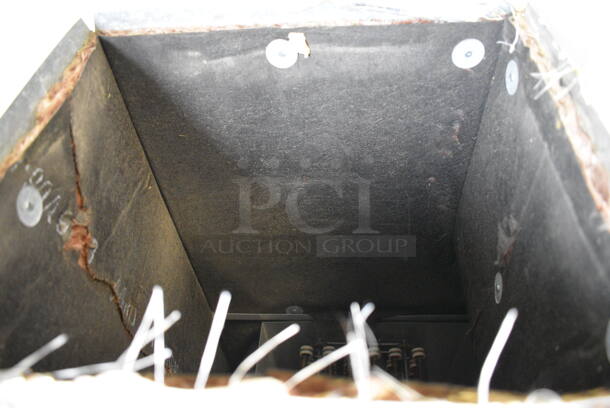 Metal Commercial Furnace. 20x23x66 - Image 5 of 12