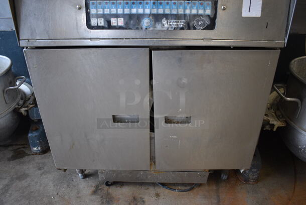 AWESOME! Pitco Frialator Model 24RUFM Stainless Steel Commercial Floor Style Natural Gas Powered Donut Fryer w/ Grease Trap. 72,000 BTU. 30x44x57 - Image 6 of 10