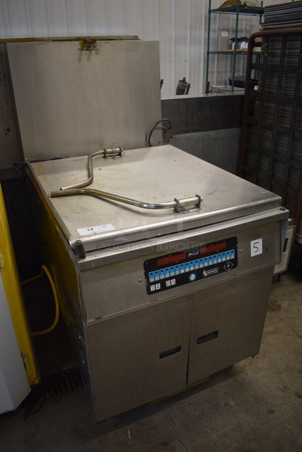 AWESOME! Pitco Frialator Model 24RUFM Stainless Steel Commercial Floor Style Natural Gas Powered Donut Fryer w/ Grease Trap. 72,000 BTU. 30x44x57 - Image 2 of 10