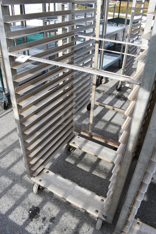 Metal Commercial Pan Transport Rack on Commercial Casters. 26.5x23.5x75 - Image 3 of 3