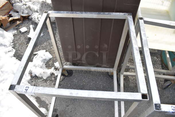 Metal Commercial Transport Rack on Commercial Casters. 20.5x20.5x30 - Image 2 of 3