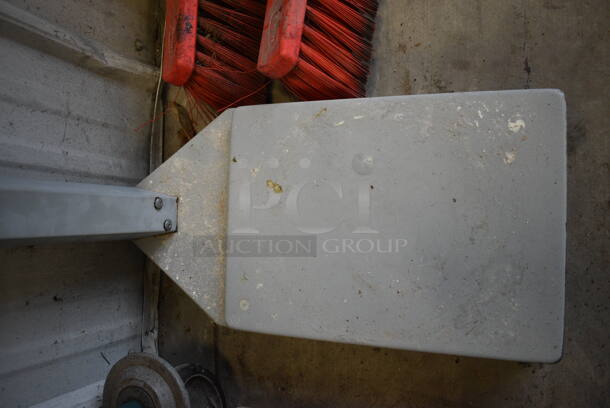 Detecto Gray Metal Countertop Scale. 17x21x27 - Image 4 of 4