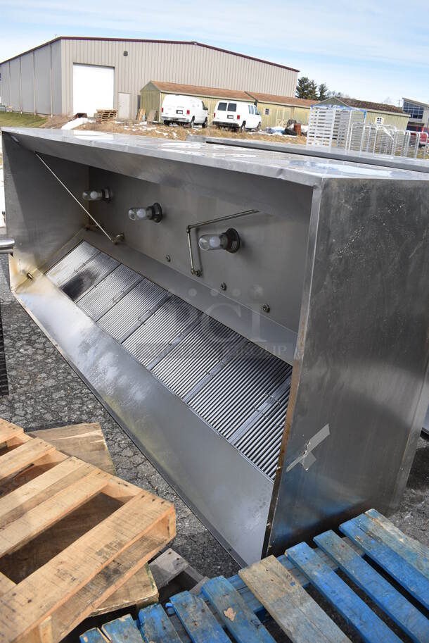 FANTASTIC! 11.5' Greasemaster Model 5430 GSN-2 Stainless Steel Commercial Grease Hood w/ Filters and Make Up Air Vent. 138x30x54 - Image 6 of 12