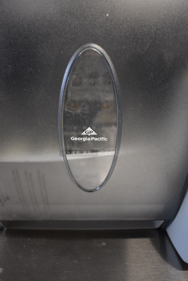 IN ORIGINAL BOX! Georgia Pacific Gray Poly Wall Mount Paper Towel Dispenser. 12.5x11x14 - Image 4 of 6