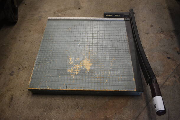 Premier Metal Countertop Paper Cutter. 20x30x5