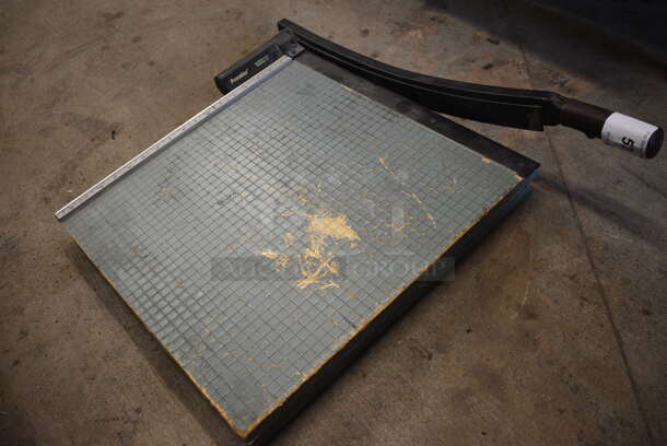 Premier Metal Countertop Paper Cutter. 20x30x5 - Image 3 of 4
