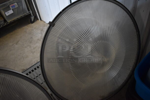 2 Lithonia M58 Lights. 23x23x23. 2 Times Your Bid! - Image 3 of 6