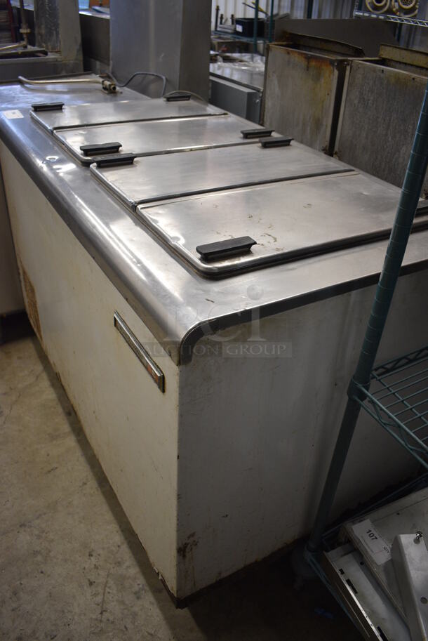 GREAT! Kelvinator Stainless Steel Commercial Floor Style Ice Cream Dipping Cabinet on Commercial Casters. 54x31x39. Tested and Powers On But Does Not Get Cold - Image 4 of 7
